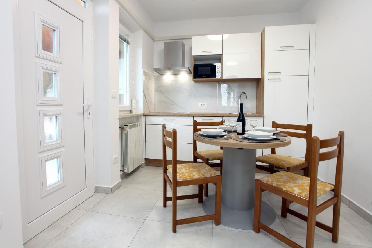 Sea View Apartments Portoroz Zm Екстериор снимка
